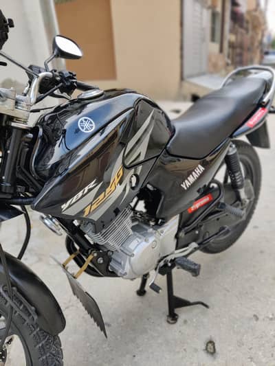 YAMAHA YBR 125 G