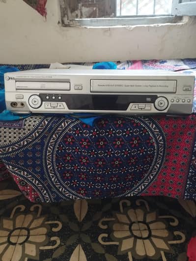 LG VCR bulkul okay recorder