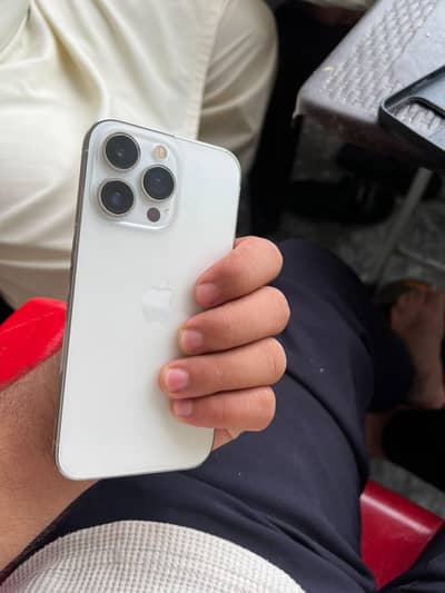 Apple iPhone 13 Pro