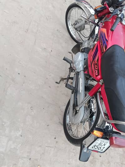 GOOD CONDITION EVERYONE WANTS TO BUY