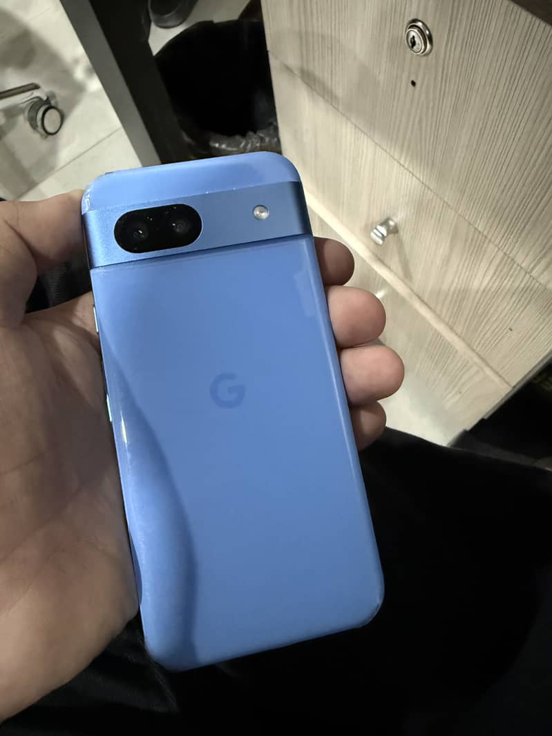 Google Pixel 8a 3