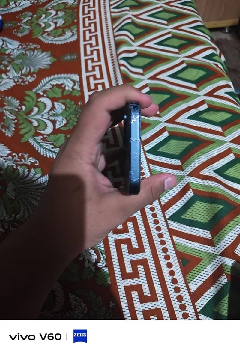 Apple iPhone 15 2