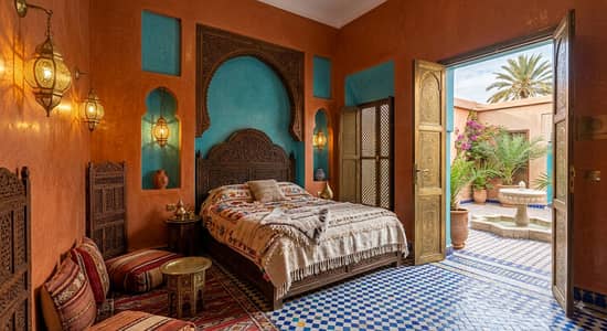 Hotel Sartaj Modern Rooms in Ghauri Town Phase 5