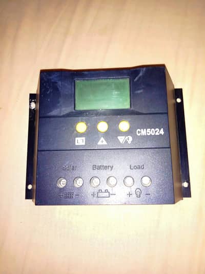 PWM solar charge controller