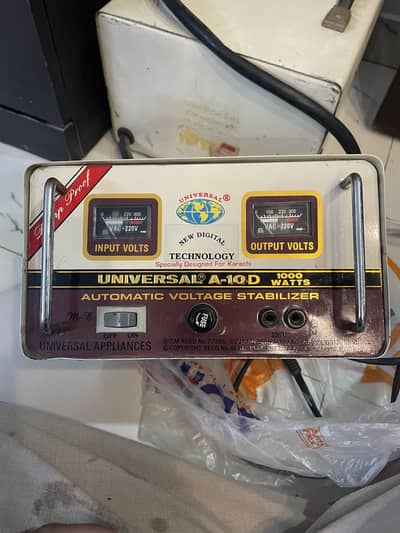 Universal voltage stablizer
