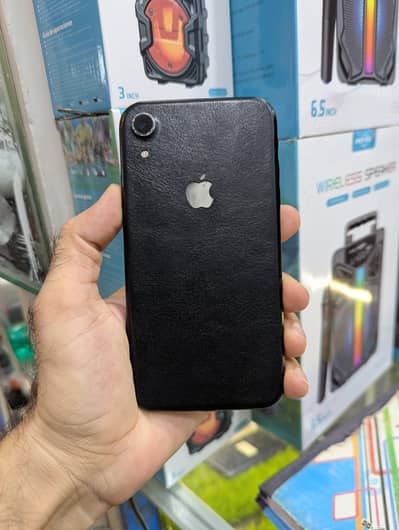 Apple iPhone XR