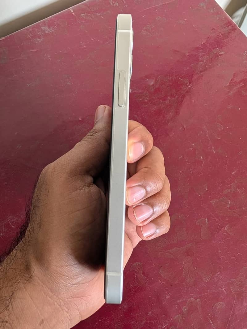 iPhone 12 2