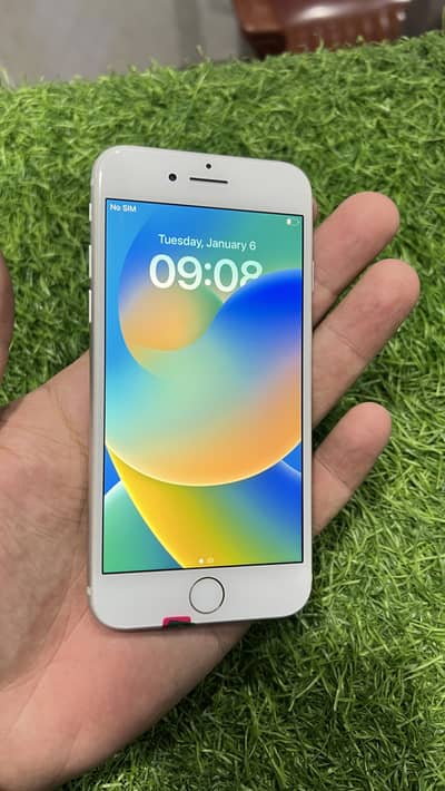Apple iPhone 8 4 months sim working