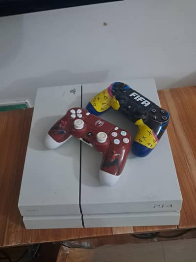 Ps4 Classic white special edition