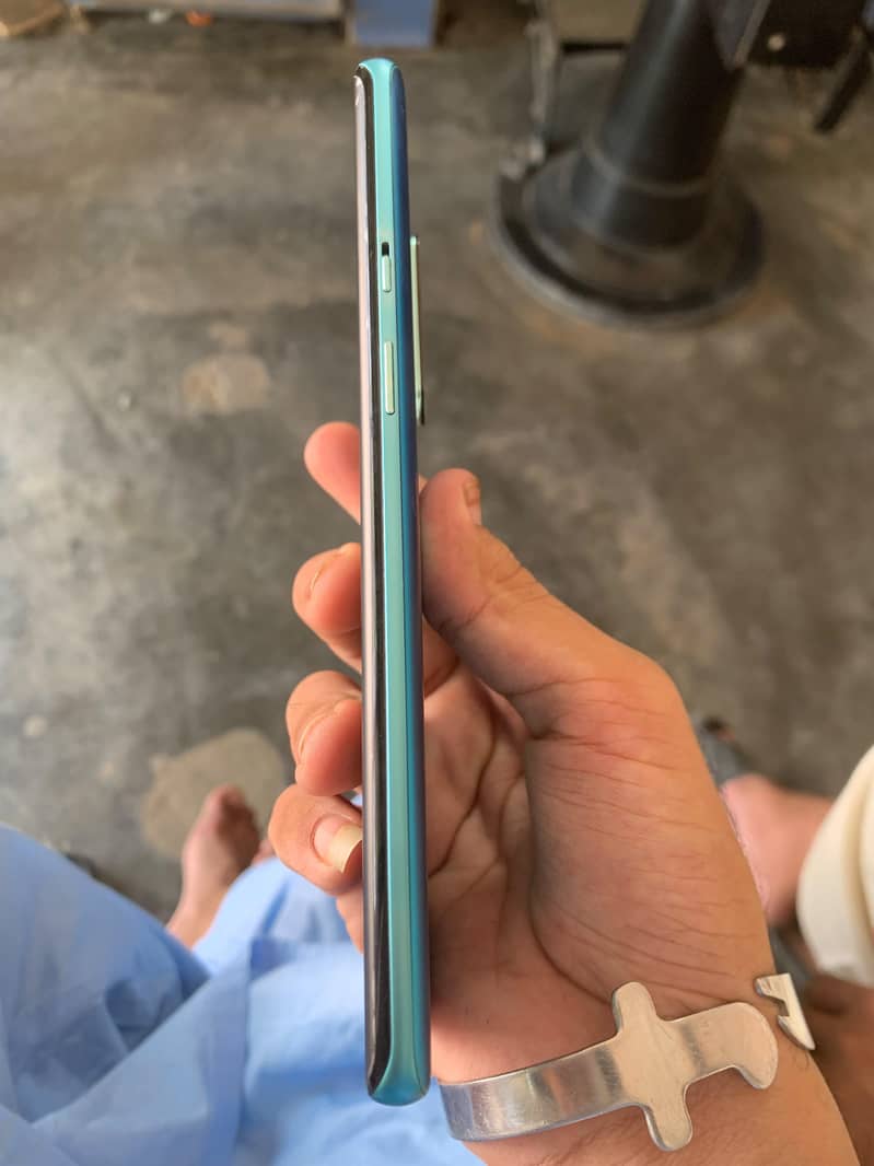 One Plus 8 Pro 7
