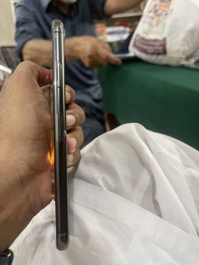 Apple iPhone 11 Pro Max