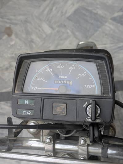 united 70 2014 model