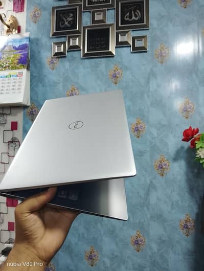 Dell latitude 5410 | core i7 11th gen | 8gb 256gb NVME