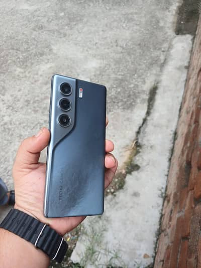 Tecno CAMON 40 Pro
