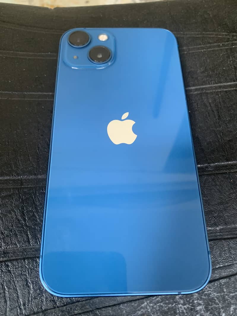 Apple iPhone 13 2