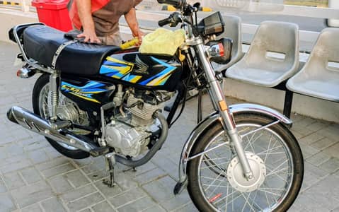cg125