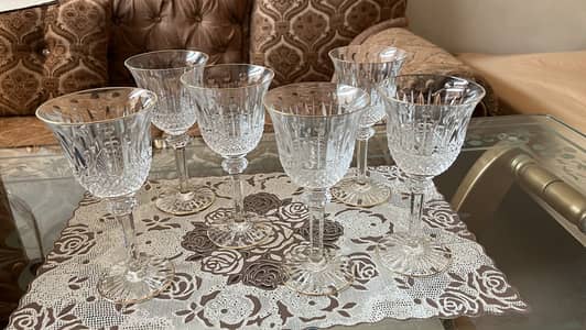 Authentic Saint-Louis France Crystal Wine Glasses – 20 cm – Gold Rim