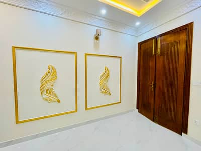 3 Marla 75 Sqft Brand New Soild Construction 3 Bed 3 Bath With Gas Meter And Mumty Space For Sale In Ali Park