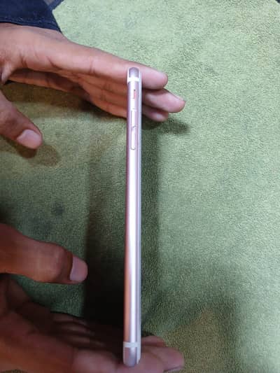 Apple iPhone 6S Plus 03035060820