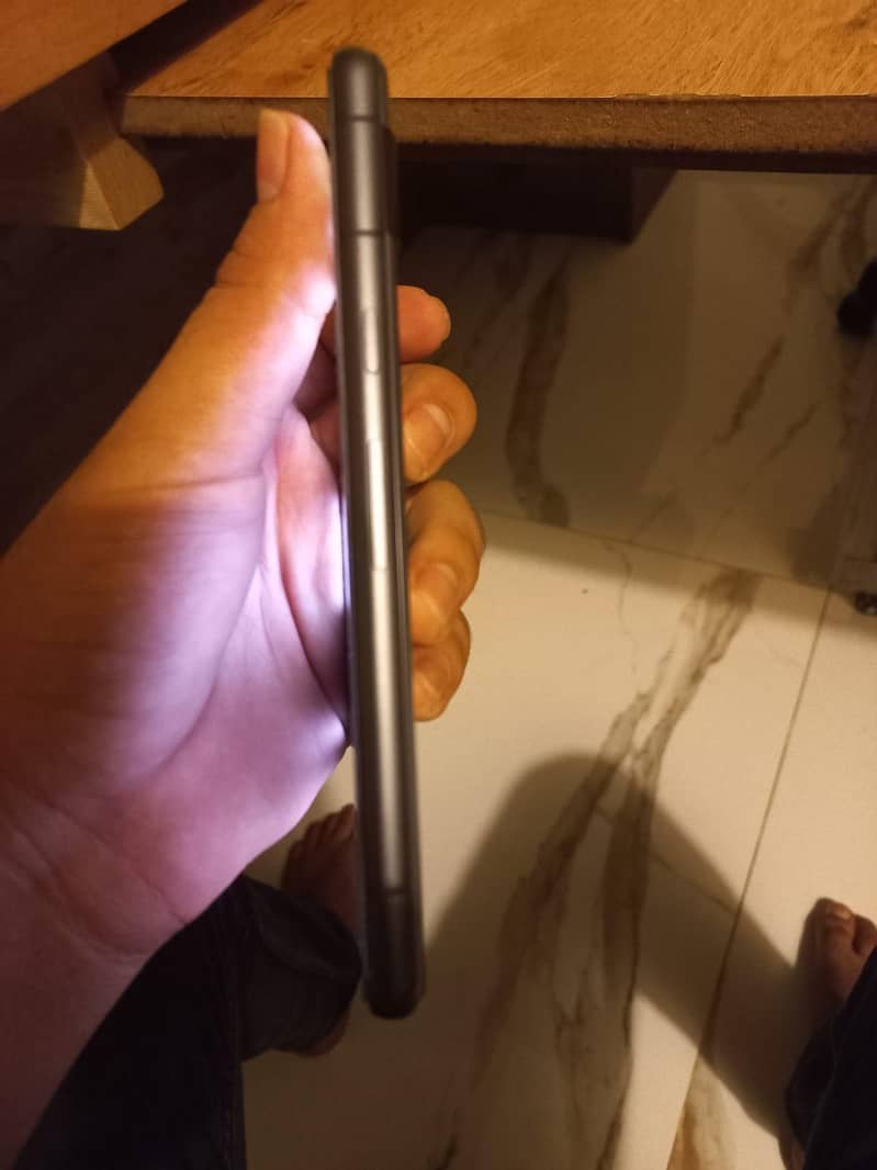Google Pixel 7a 4