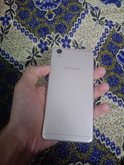 OPPO A37