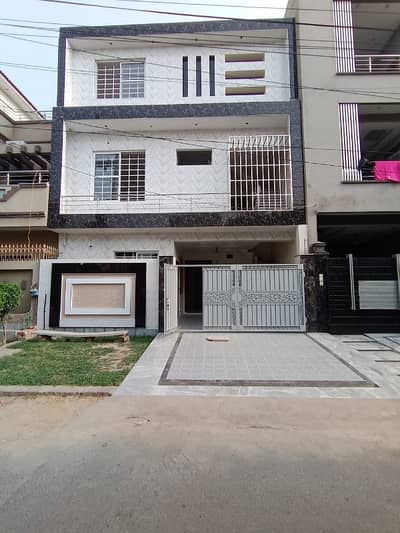 5 Marla Barnd New House For Sale Good Location Satlesh House
