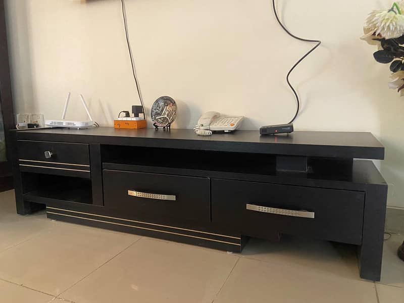 LCD Table 1