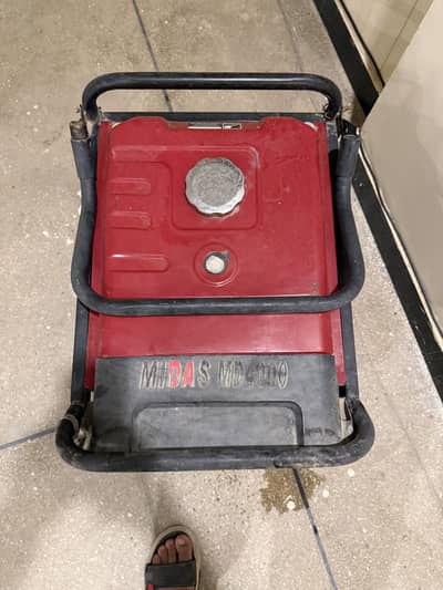 Midas MD4000 portable generator 3.5 kv
