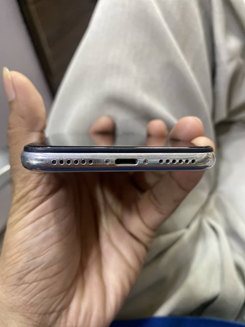 Apple iPhone X 1