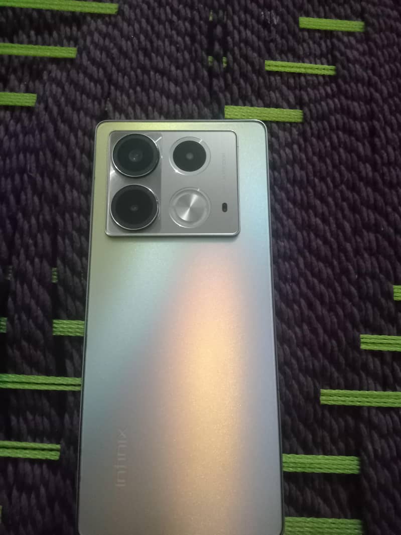 Infinix Note 40 2