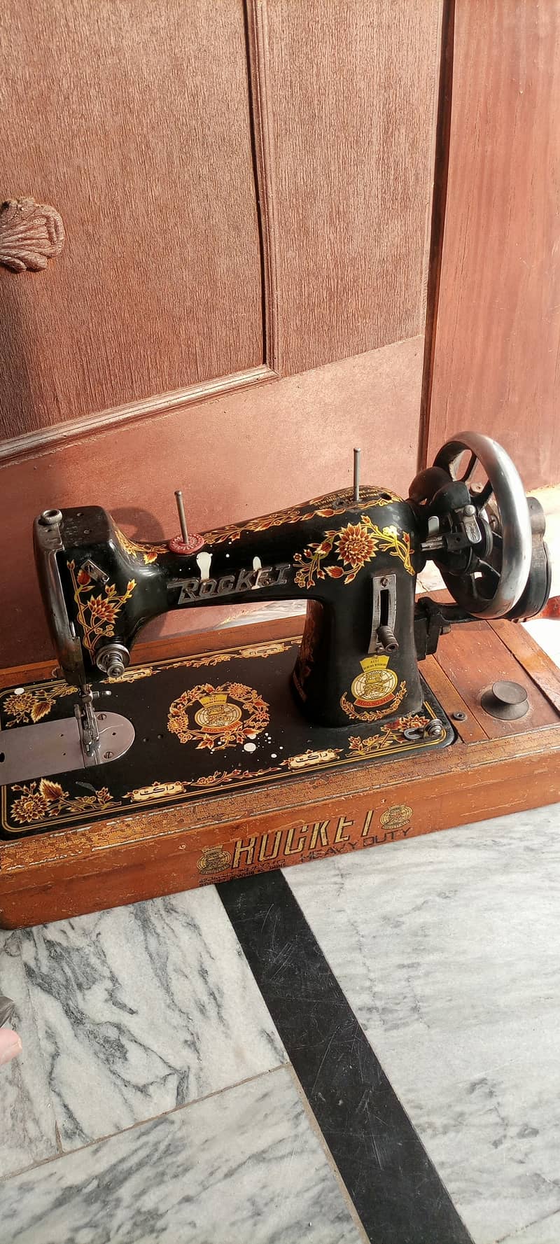 Sewing machine rocket 1