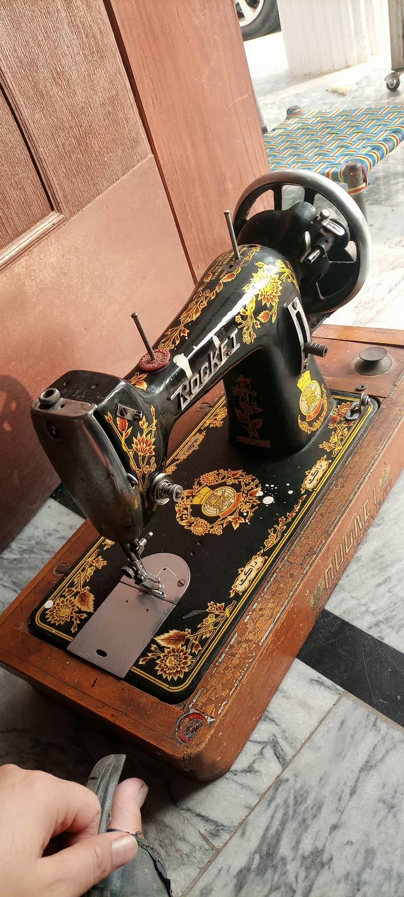 Sewing machine rocket 2