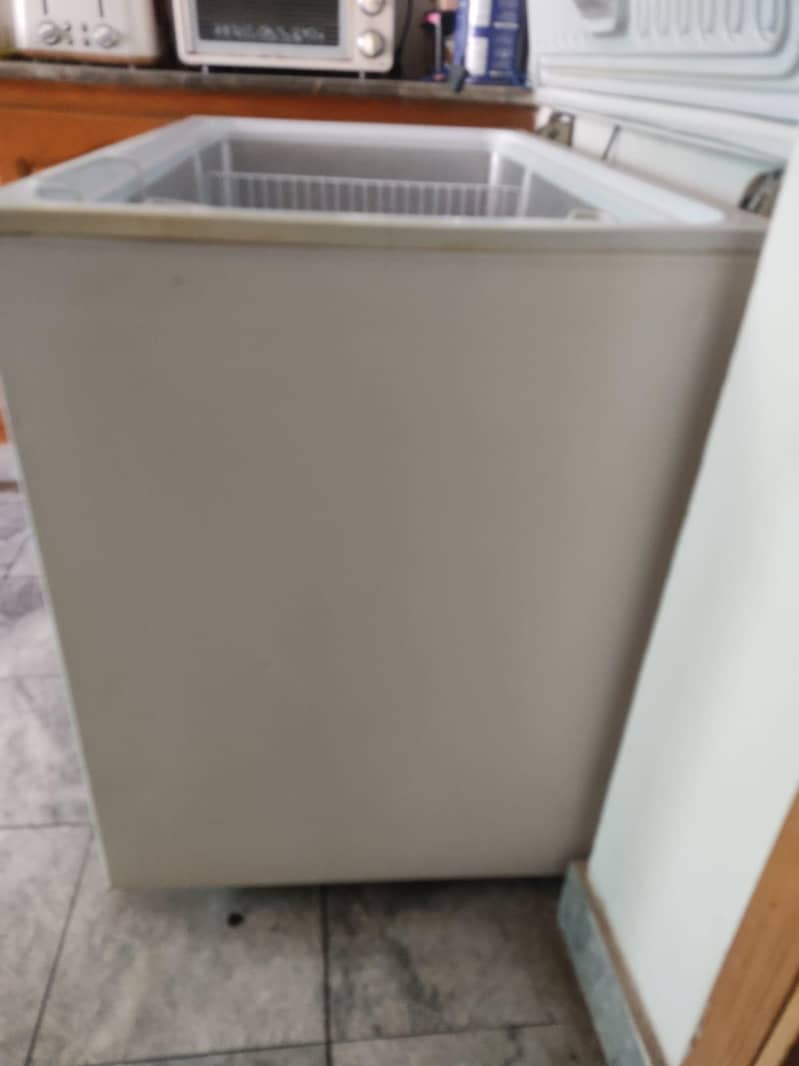 deep freezer/refrigerator 3