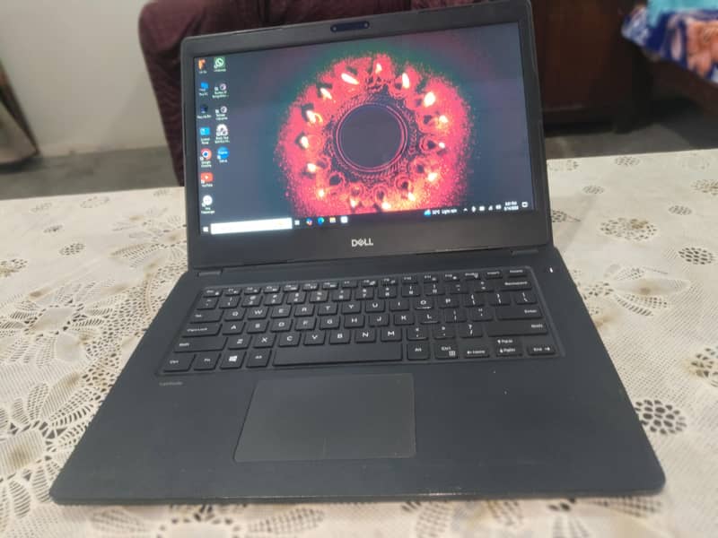 Dell-Touch Screen 1