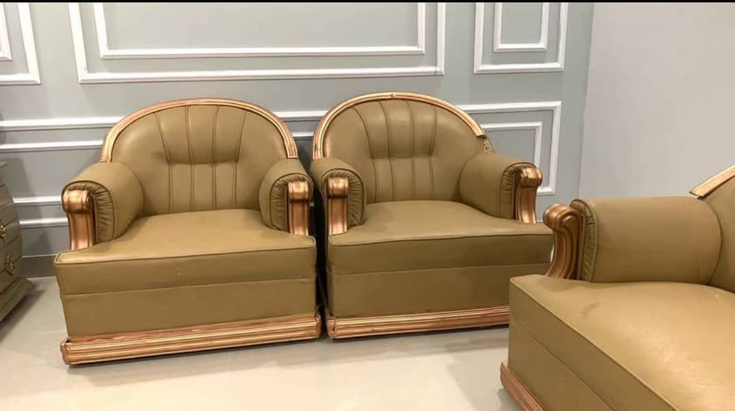Selling sofa set 1