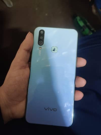 Vivo Y17 or y95