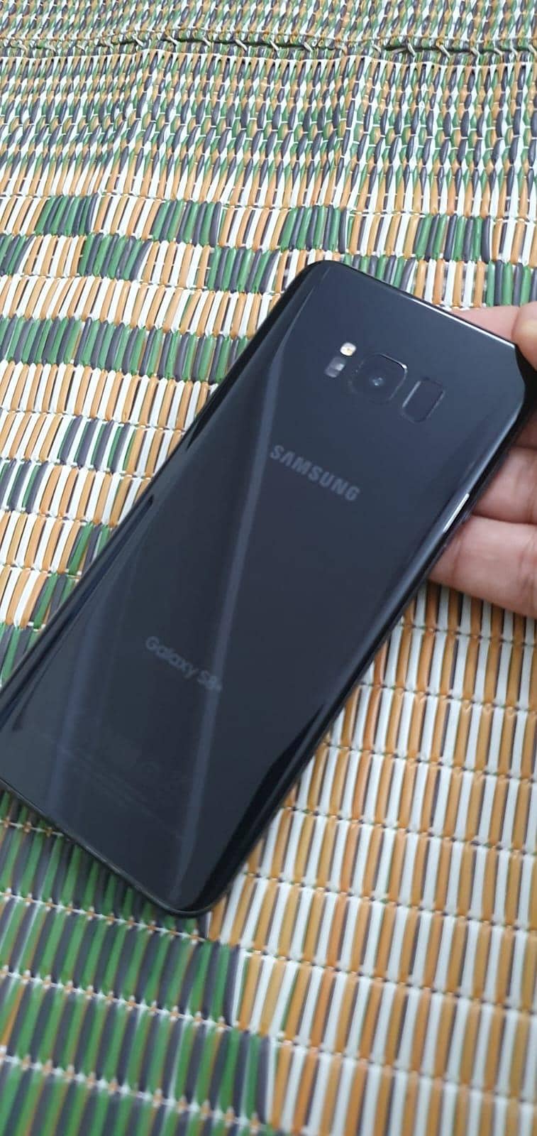 Samsung Mobile S8 Plus 1