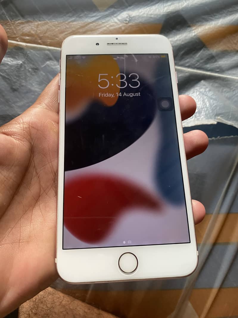 Apple iPhone 7 Plus 4
