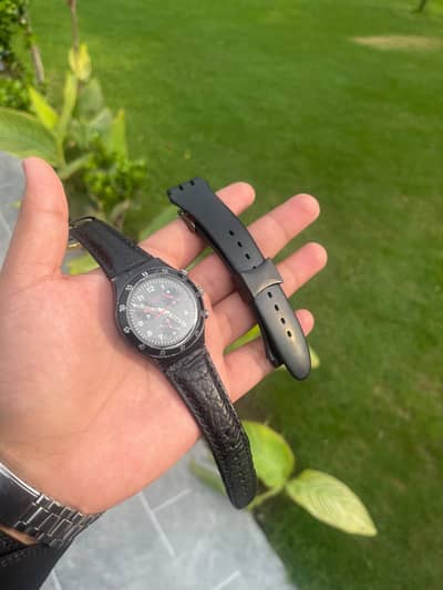 100 percent original swatch available with original swatch strap chrno