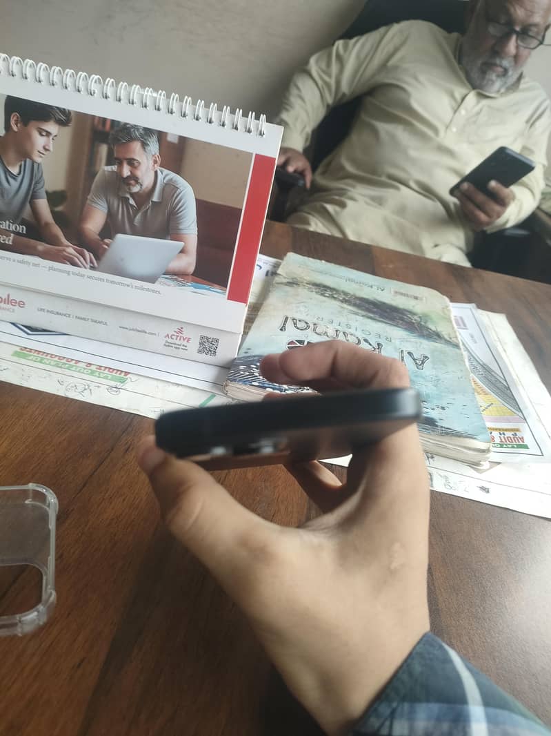 Apple iPhone 15 3