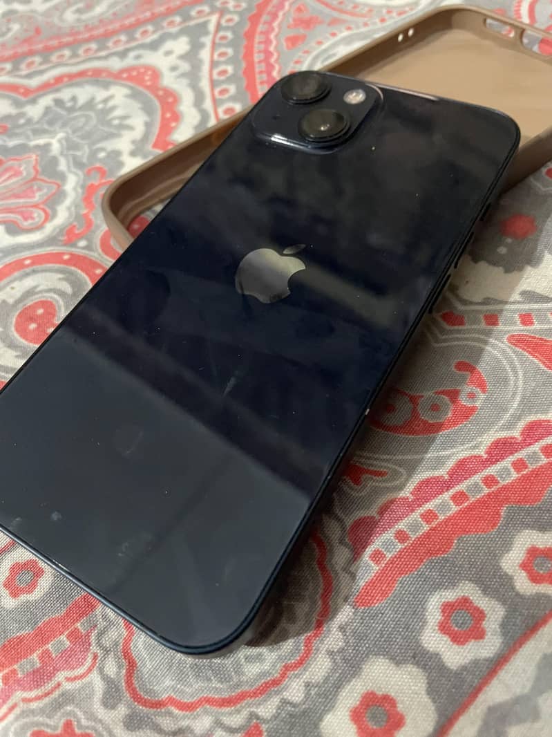 Apple iPhone 13 1
