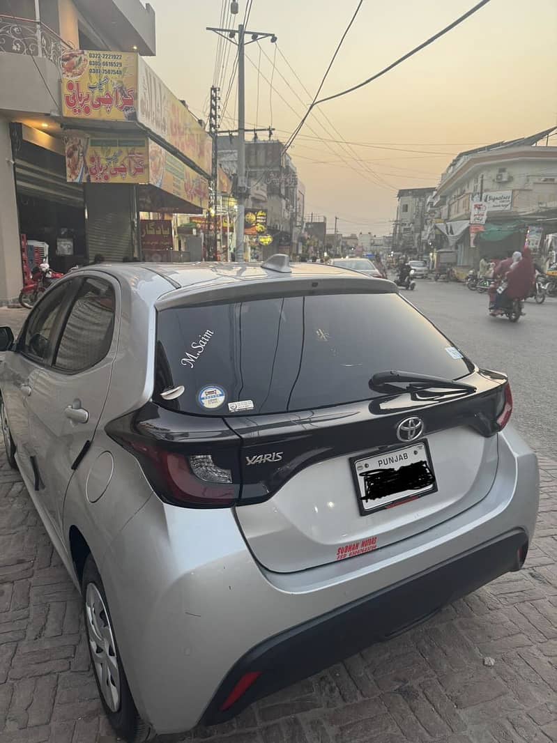 Yasir hatchback 4