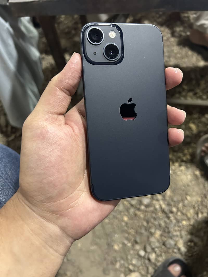 Apple iPhone 13 7