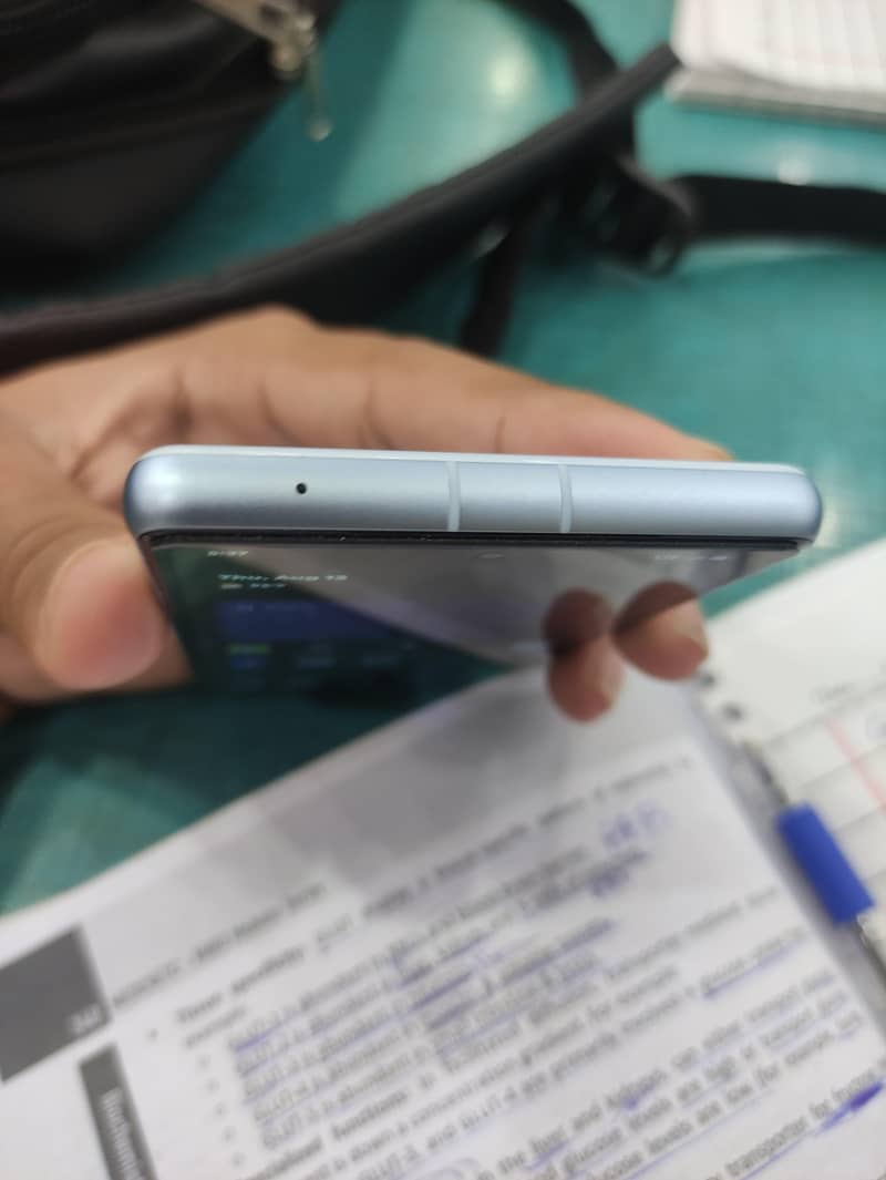Google Pixel 7a 2