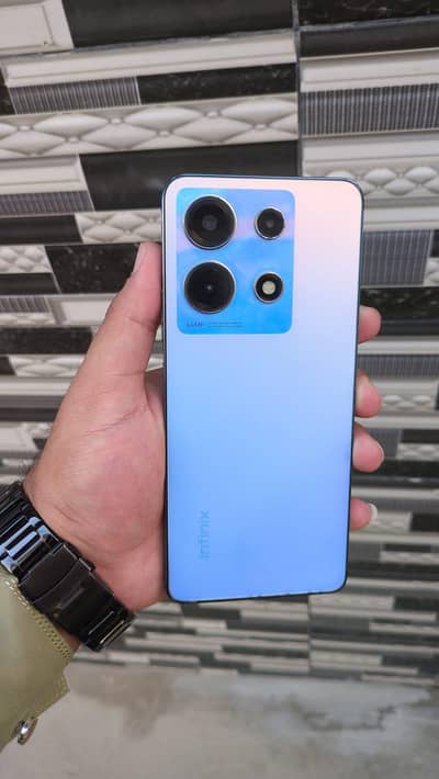 Infinix note 30