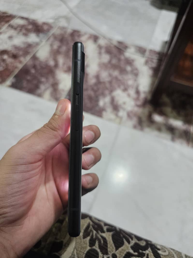 Google Pixel 6a 1
