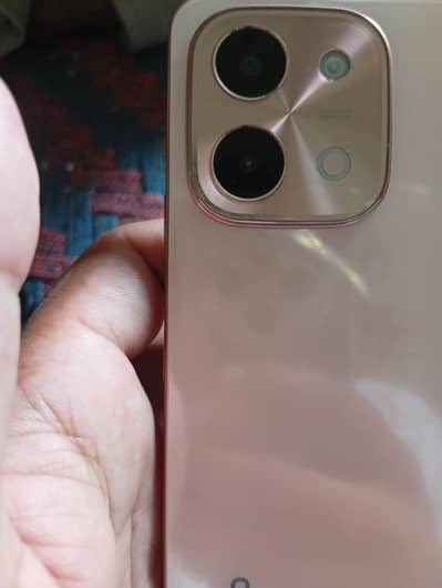 Vivo Y28
