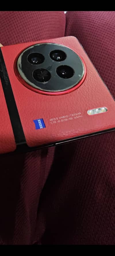 Vivo X90s