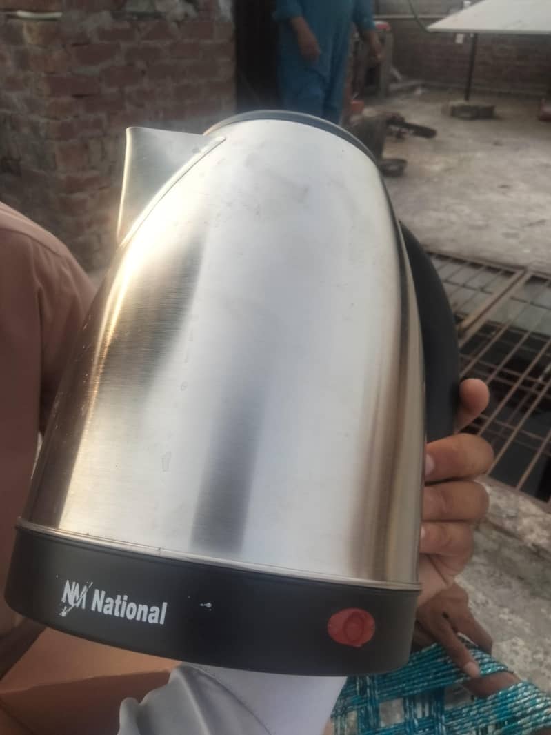 Electric Kettle 2