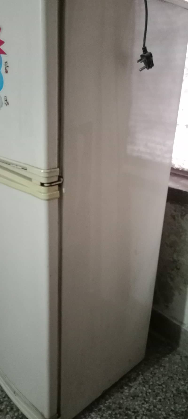 refrigerator 3